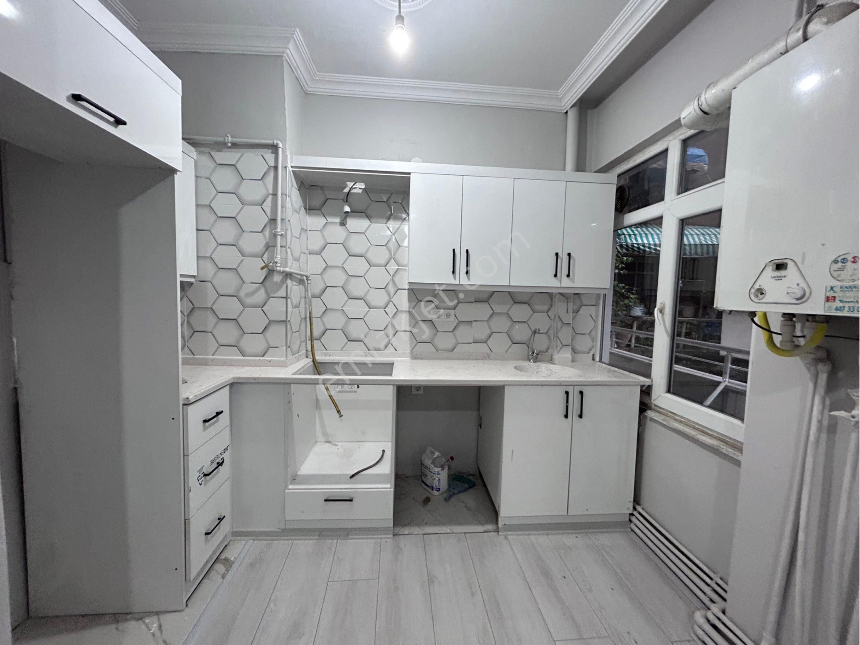 Doğan Emlak Group’tan Rasathane Mh.2+1 1.kat Amerikan Mutfak İçi Full Yapılı Daire