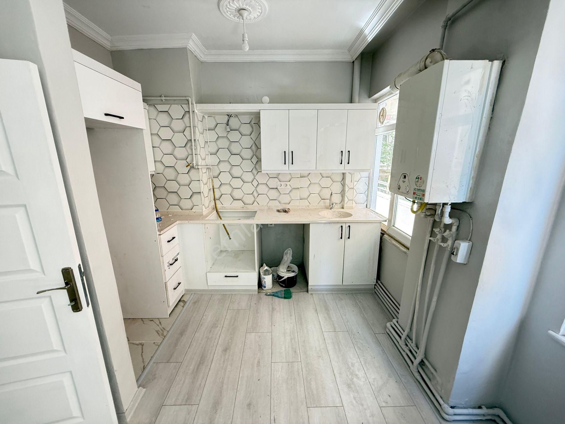 Doğan Emlak Group’tan Rasathane Mh.2+1 1.kat Amerikan Mutfak İçi Full Yapılı Daire