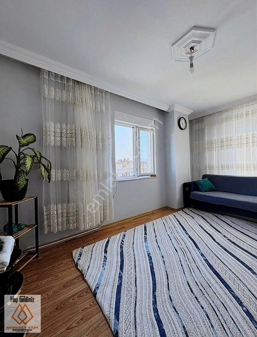 Satılık Kepezin Merkezinde Tek Daire Üzeri 4 Cepheli