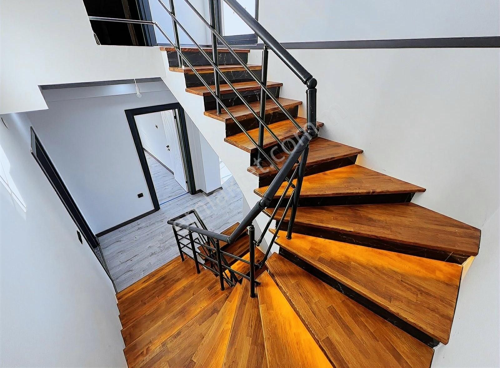 *arya*dan Kaz Dağlarının Eteklerinde Deniz Manzaralı 4+1 Villa - Görsel 29