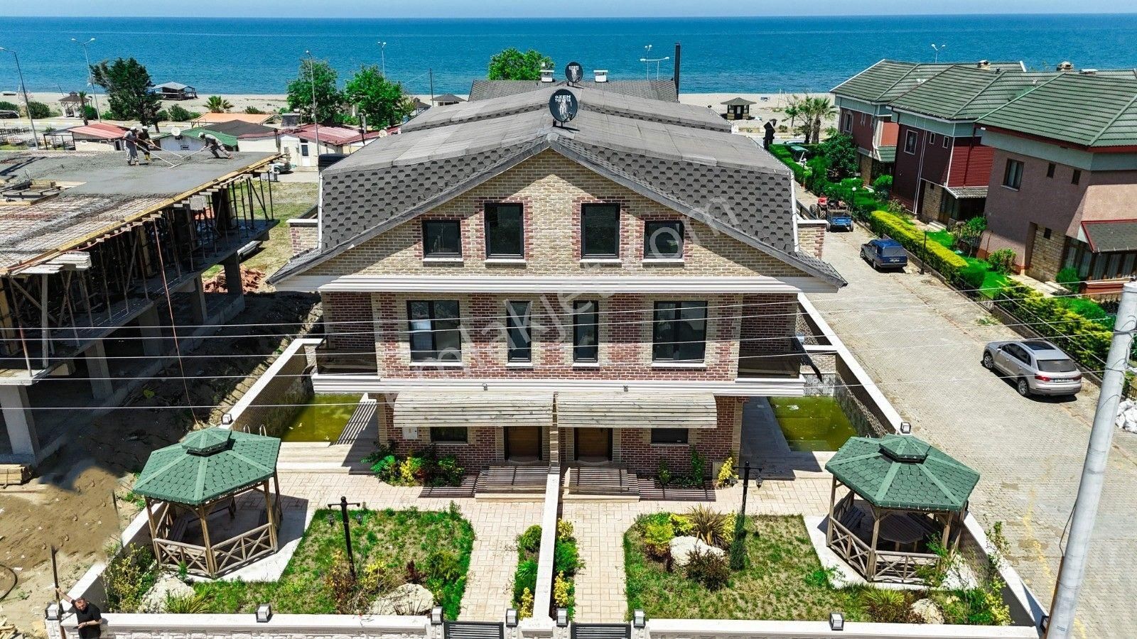 Kocaali De Bu Sadece Bir Villa Değil, Bir Konum Yatırımı! Plaj Karşısı Lüks Fırsat!
