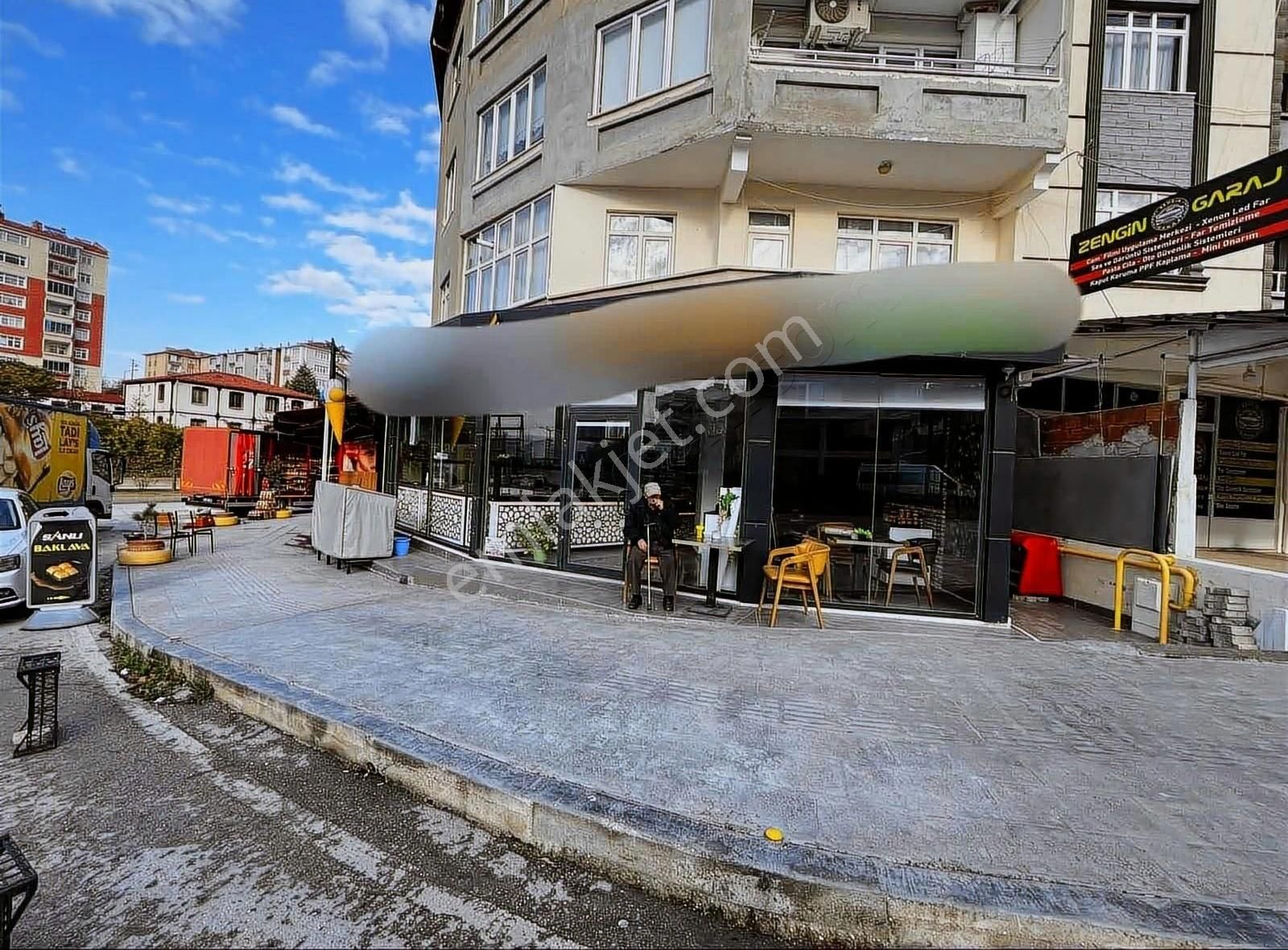 Ata Emlak Tan Dükkan