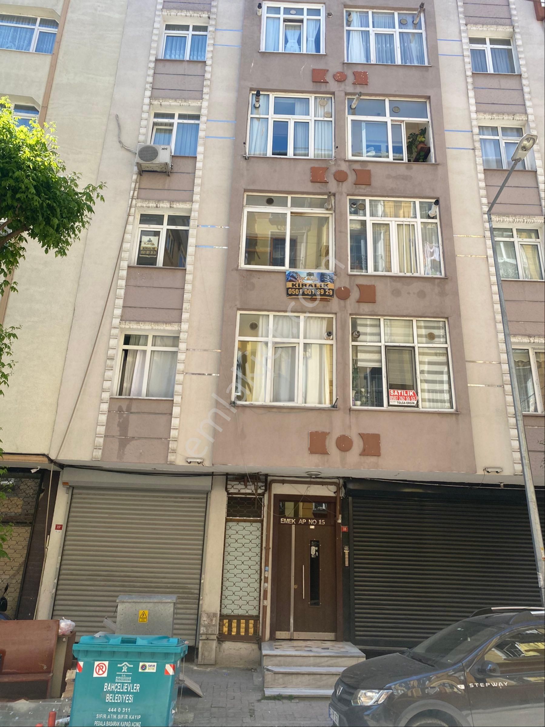 Cumhuriyet Mh Çamlıkahve Merkez De 2+1
