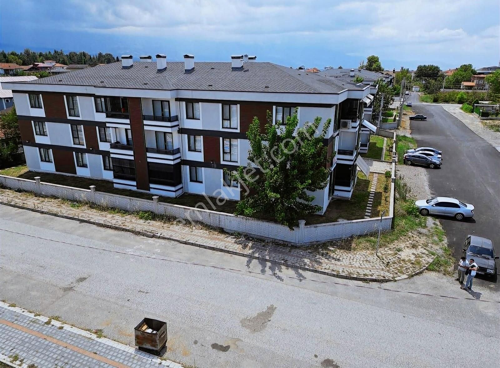 Mükemmel Konumda Hiç Oturulmadı Satılık Lüks Daire