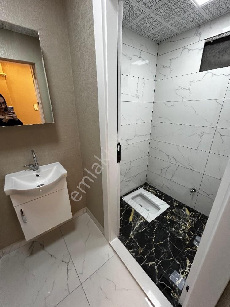 Sincan Ertuğrulgazi Mh 3+1 Lüks Yapılı Bağımsız Ara Katta Daire