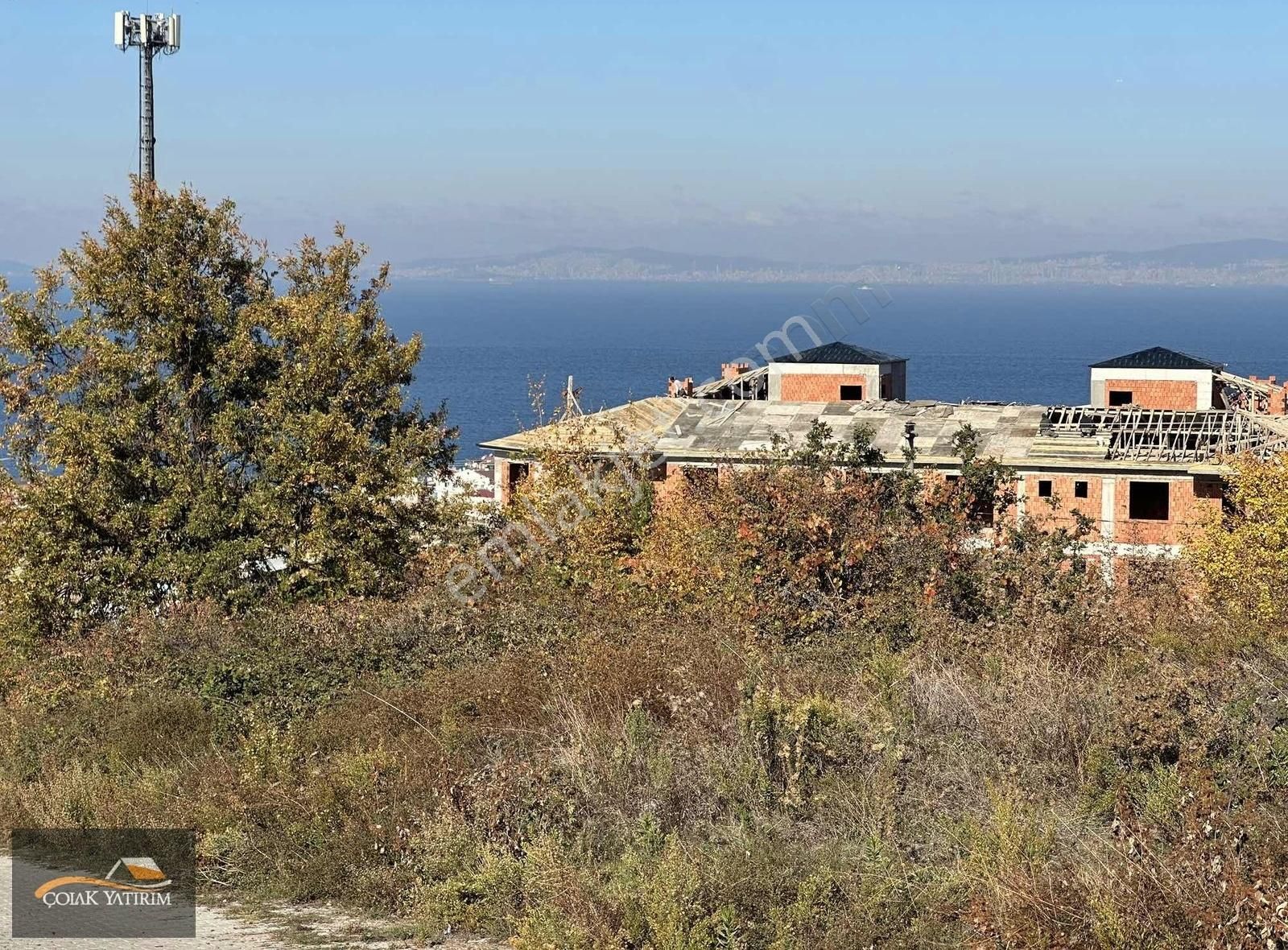 Yalova Çınarcık Deniz Manzaralı Satılık 4 Kat Konut İmarlı Arsa