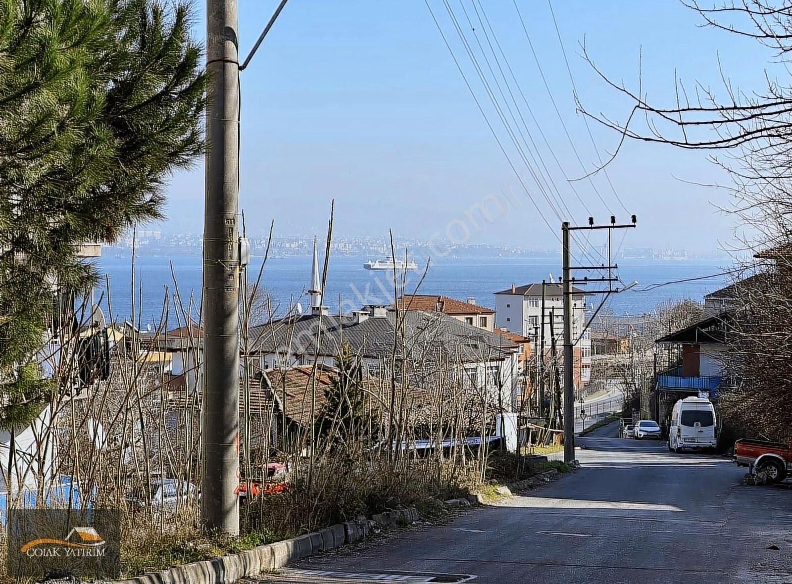 Kocaeli Gölcük Halıdere Yalıda Deniz Manzaralı 3 Kat İmarlı Arsa
