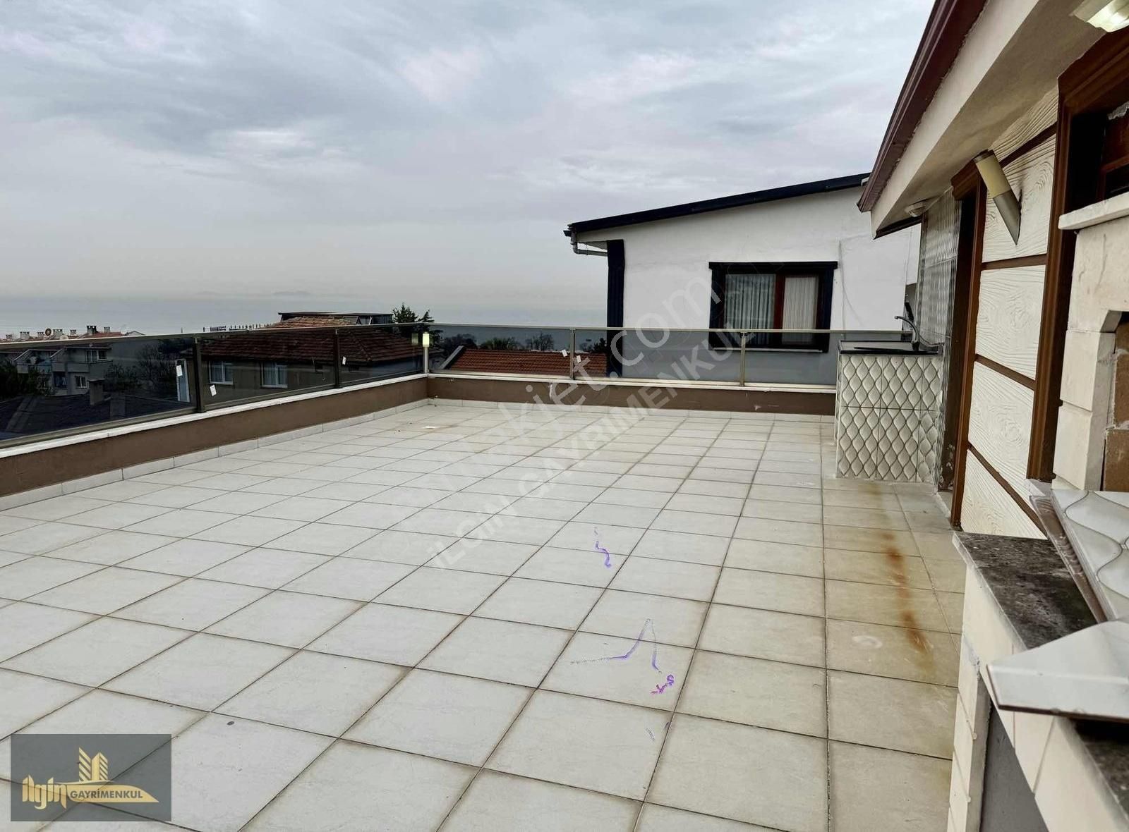 Yalova Merkezde Satılık Deniz Manzaralı 4+2 İkiz Villa - Görsel 4