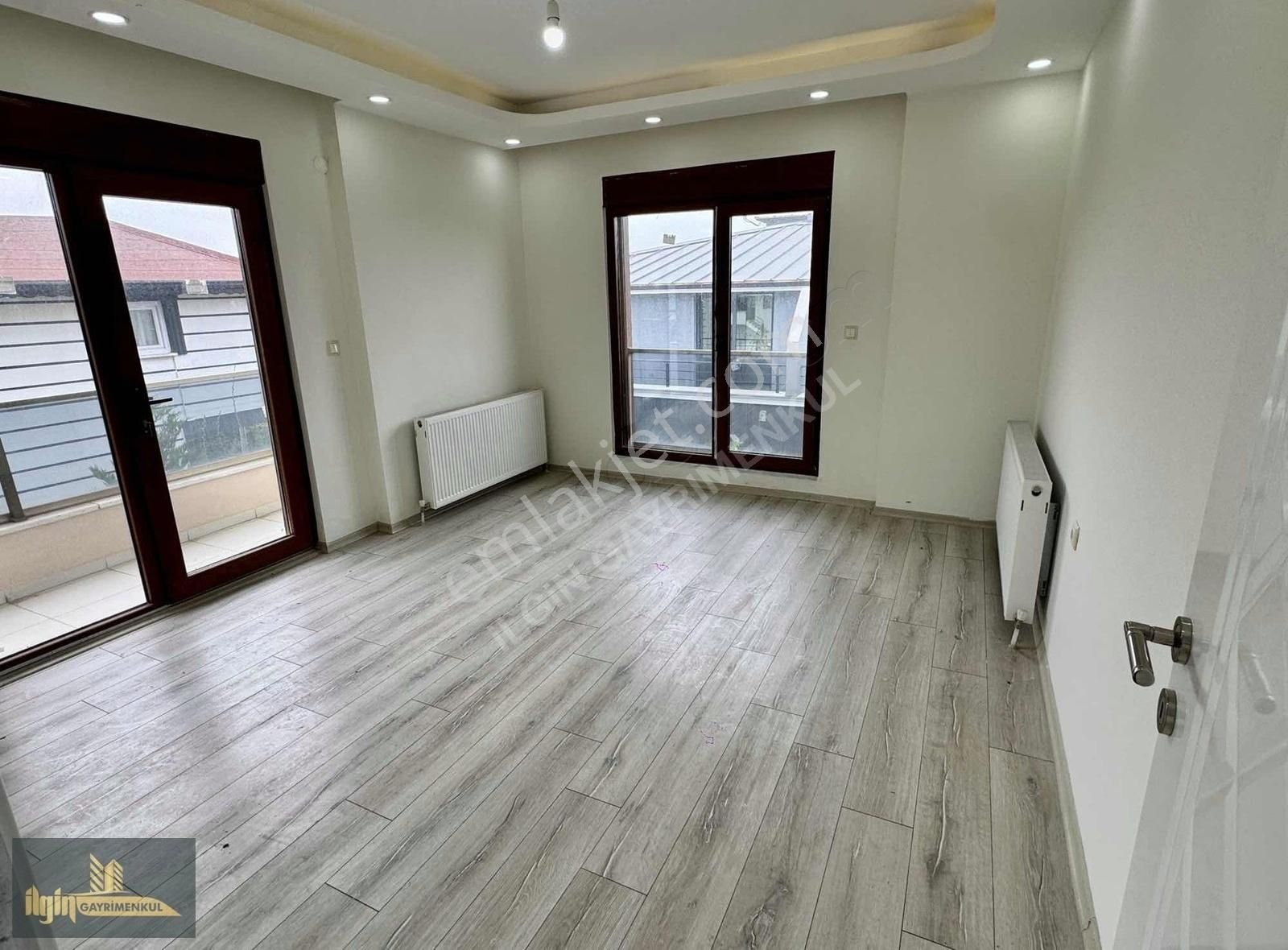 Yalova Merkezde Satılık Deniz Manzaralı 4+2 İkiz Villa - Görsel 22