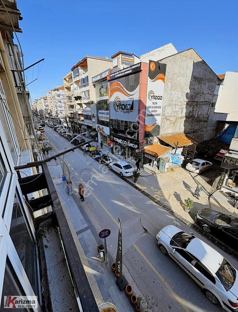 Cumhuriyet Cad. Cadde Cephe Asansörlü Arakat 3+1 Fırsat Daire