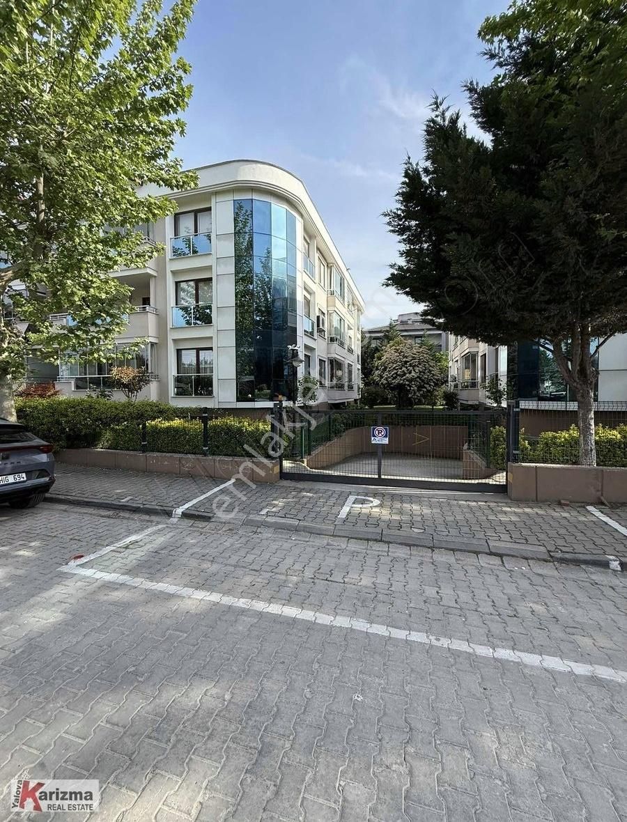 Gündüz Evleri Sitesi'nde 2+1 Geniş Satılık Daire