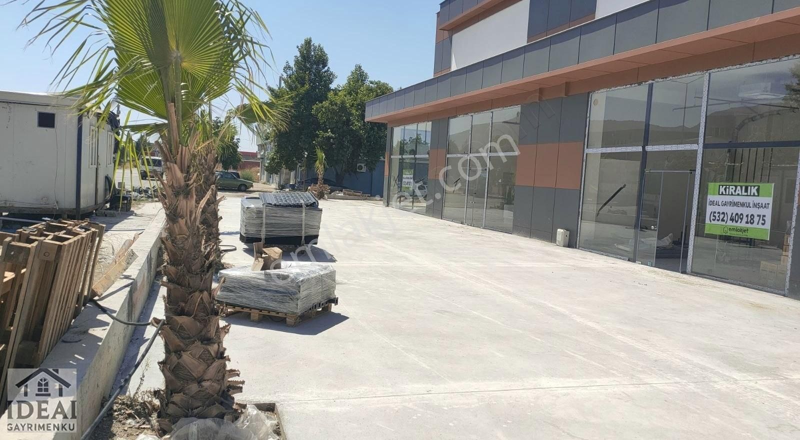 Manisa Yunusemre Güzelyurt Mah.105m2giriş+105m2bodrum+70m2bahçe