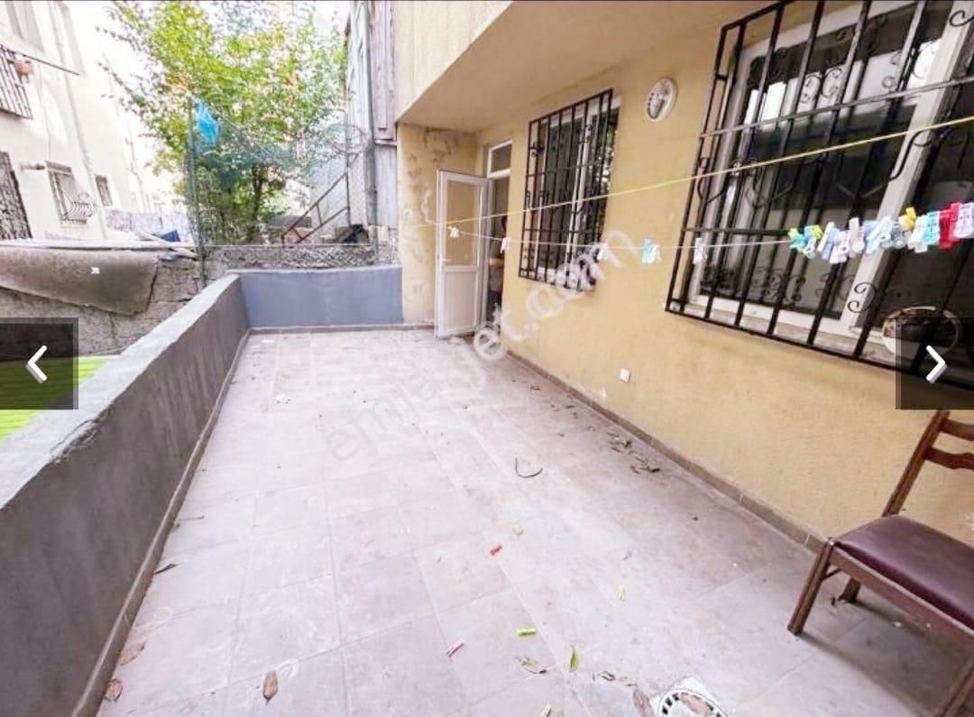 Bayrampaşa Vatan Caddesinde 1+1 Satılık Daire