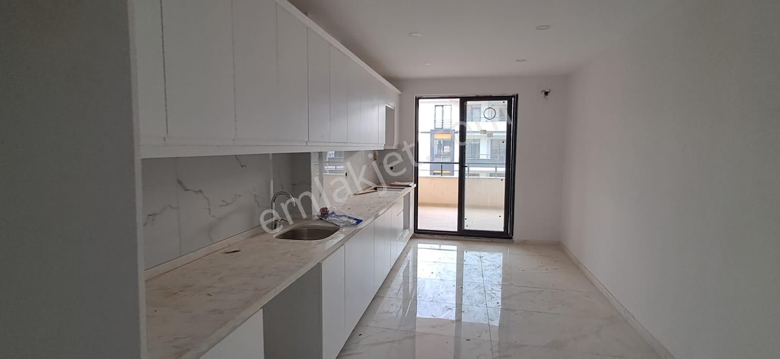 Ekşioğlu 'dan Tekirdağ Süleymanpaşa Atatürk Mahallesinde Kiralık Daire 3+1