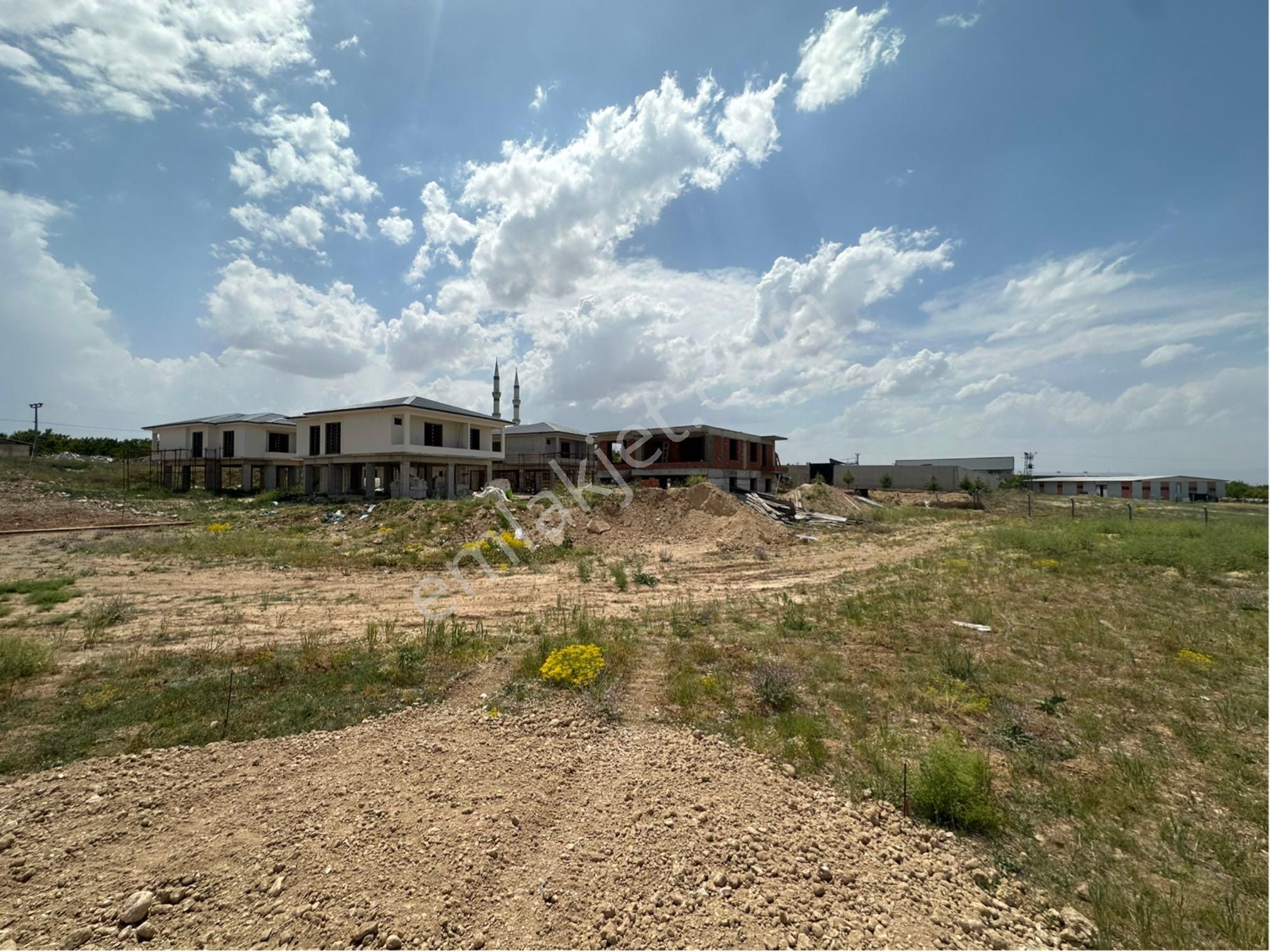 Şehir Mezarlığı Yakının’da Yaka Mahallesin’de Kiralık 4 Dönüm Arsa - Görsel 8