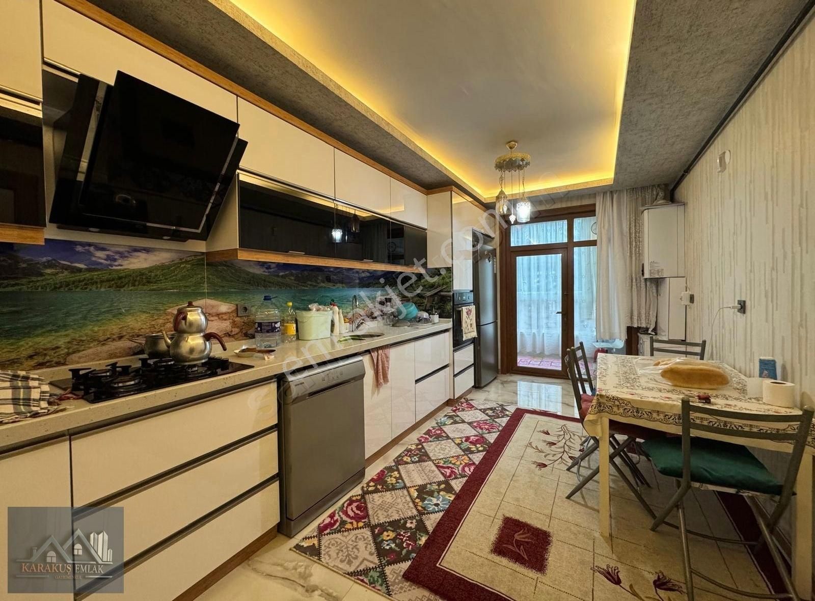 Karakuş'tan █ Okullar Bölgesi, Lüx Site'de Full Yapılı 110m² 2+1