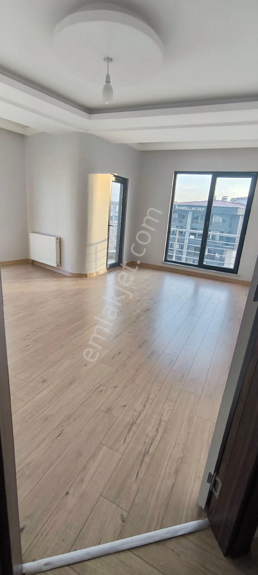 Kiralık 4+1 Daire