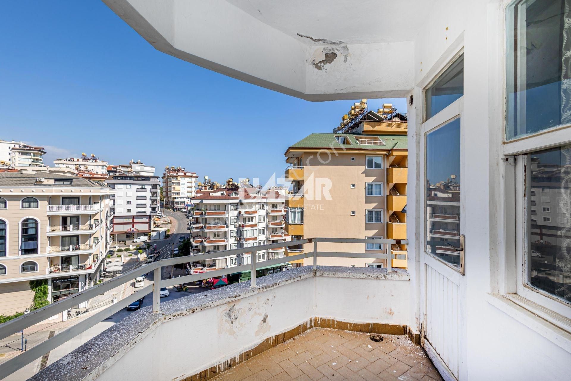 Alanya Güllerpınarı’nda Satılık 2+1 Geniş Daire