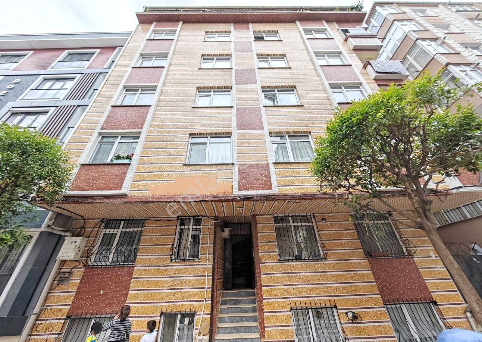 Tutar Emlak Dan Dereyolu Cem Evi Yakını 2+1 Krediye Uygun Kat1