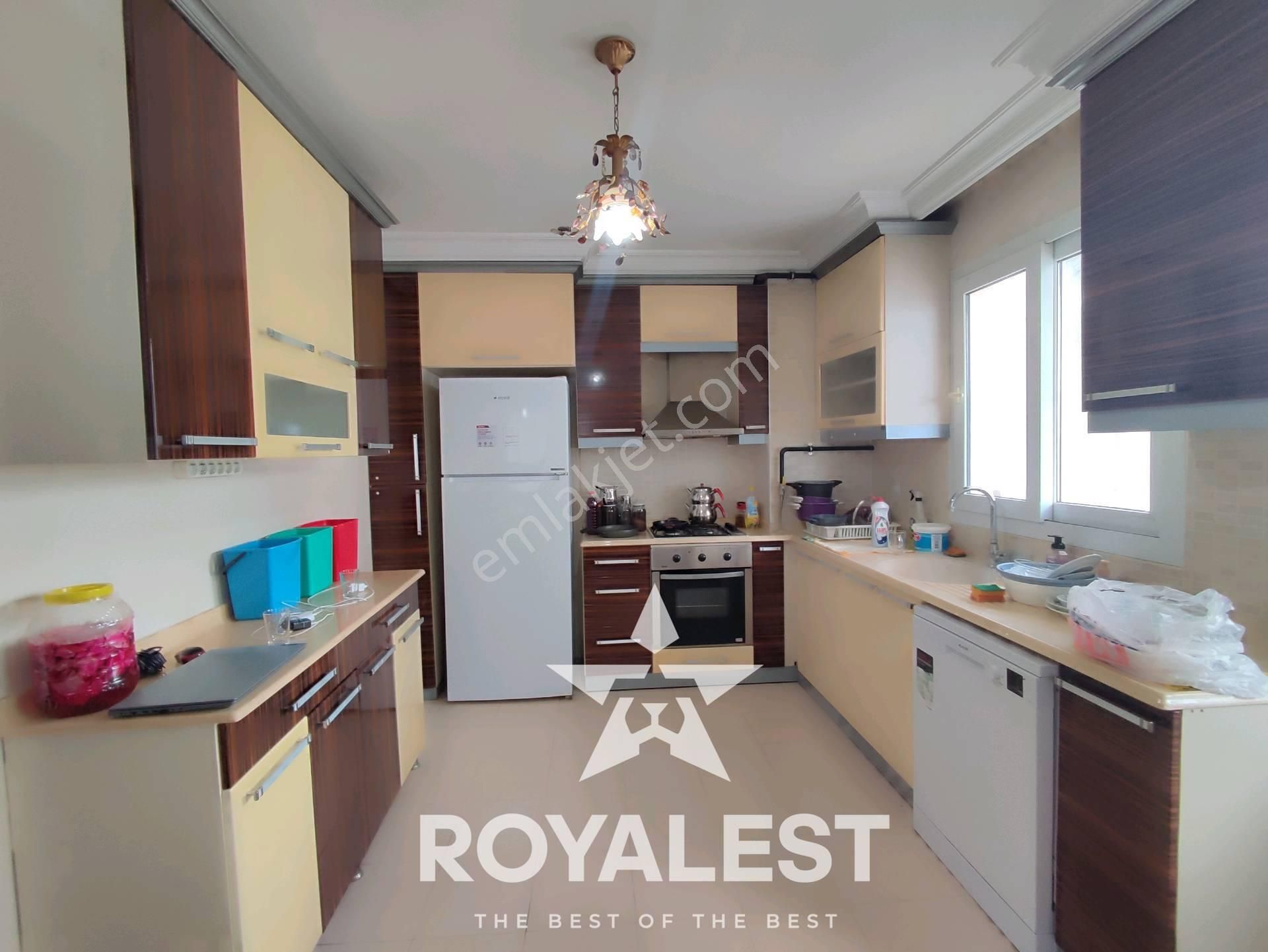 Royalest'ten Masrafsız Satılık Geniş 3+1 Daire Bu Fırsat Kaçmaz