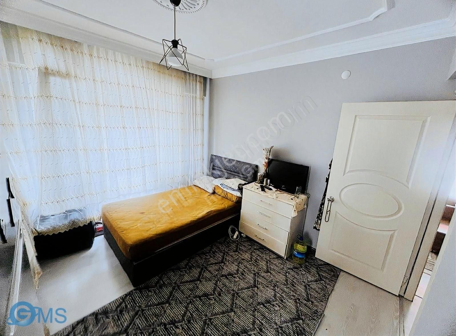 ** Kepez Gündoğdu Mahde 3. Katta,2+1 Travmaya Yakın, Masrafsız