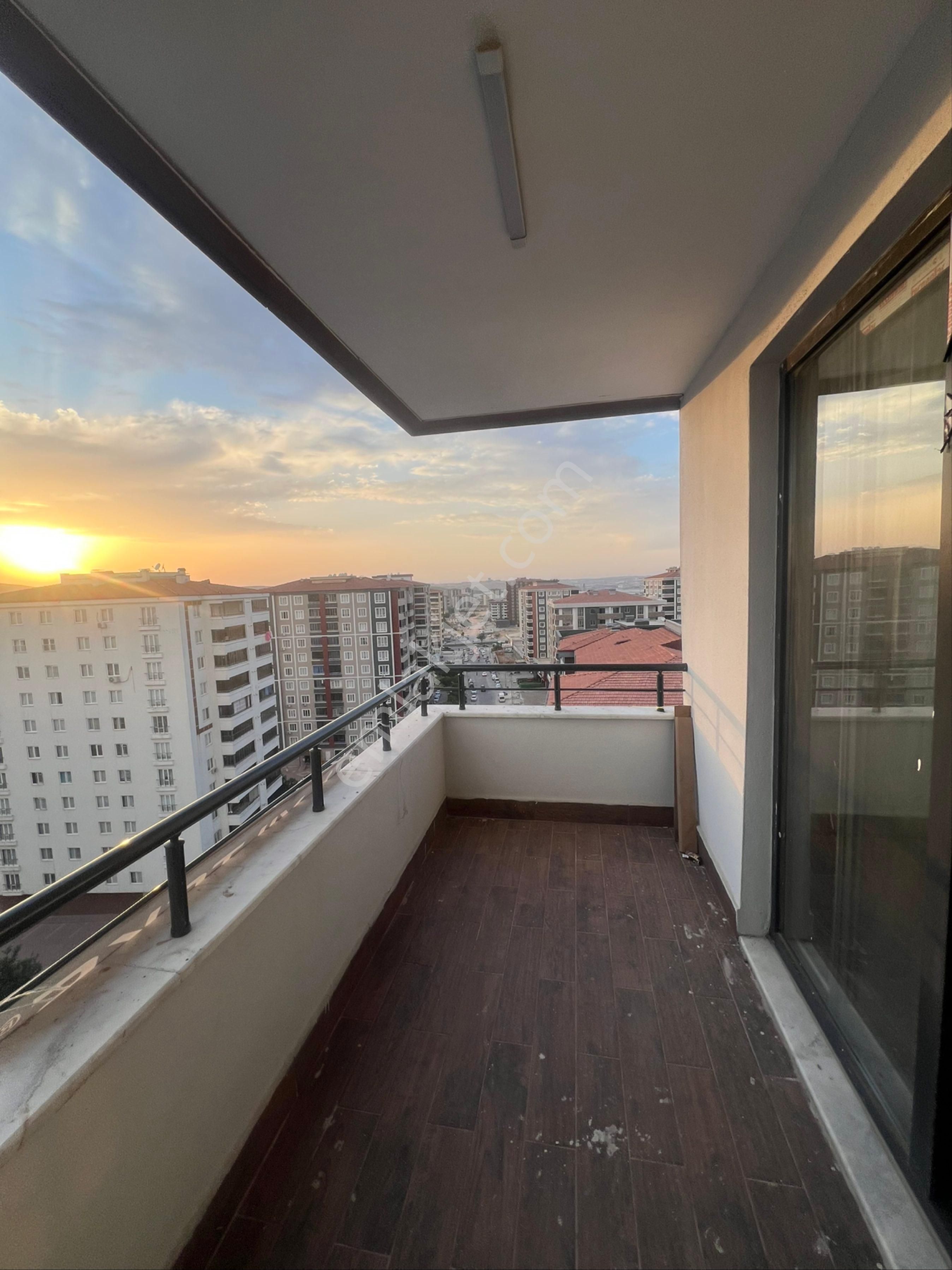 Fıstıklık Mah.merkezi Konumda Sıfır 3+1 Kiralık Daire