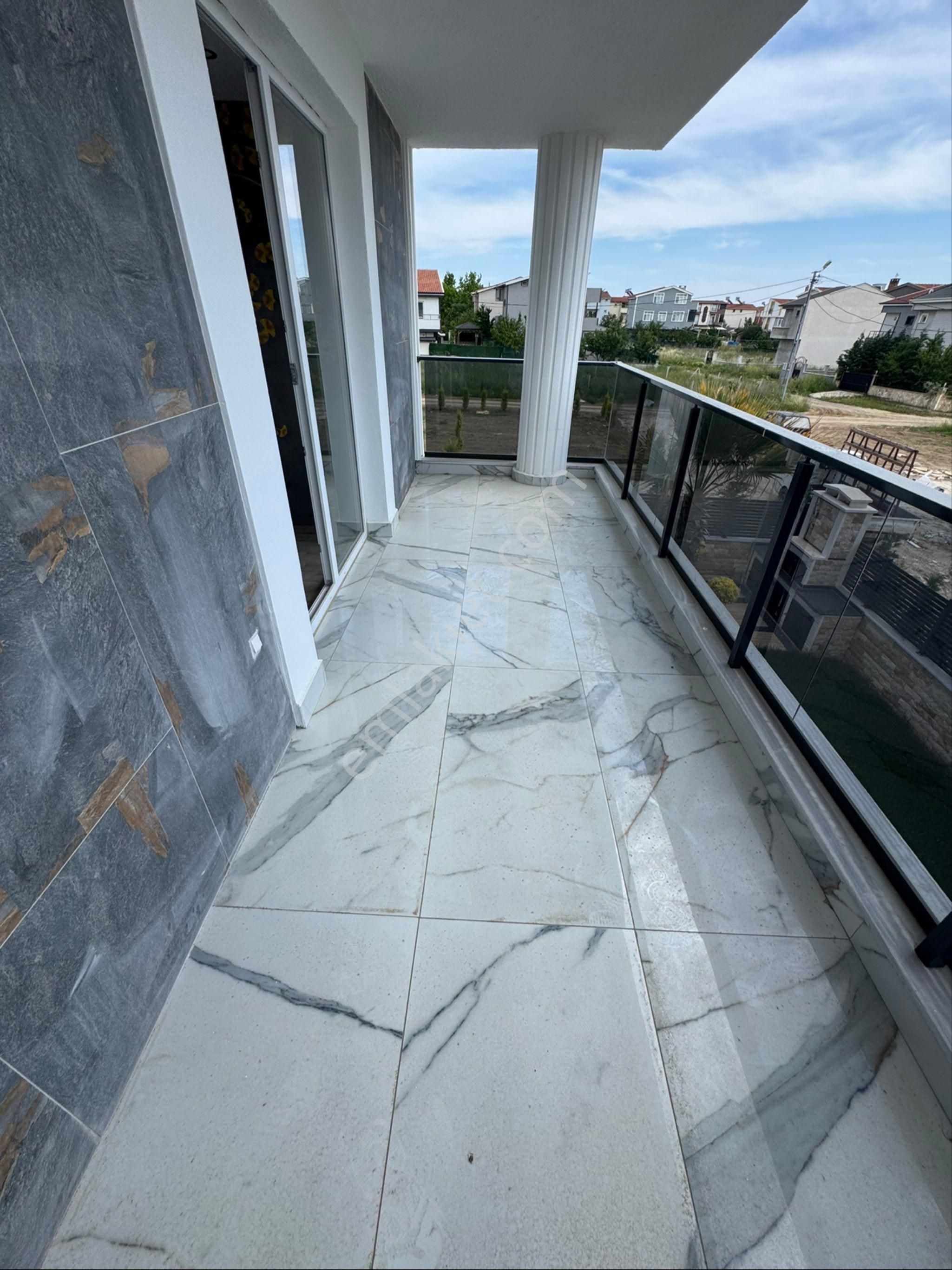 Yeniçiflikte Satılık Lüx Şato Tarzında Vila - Görsel 15