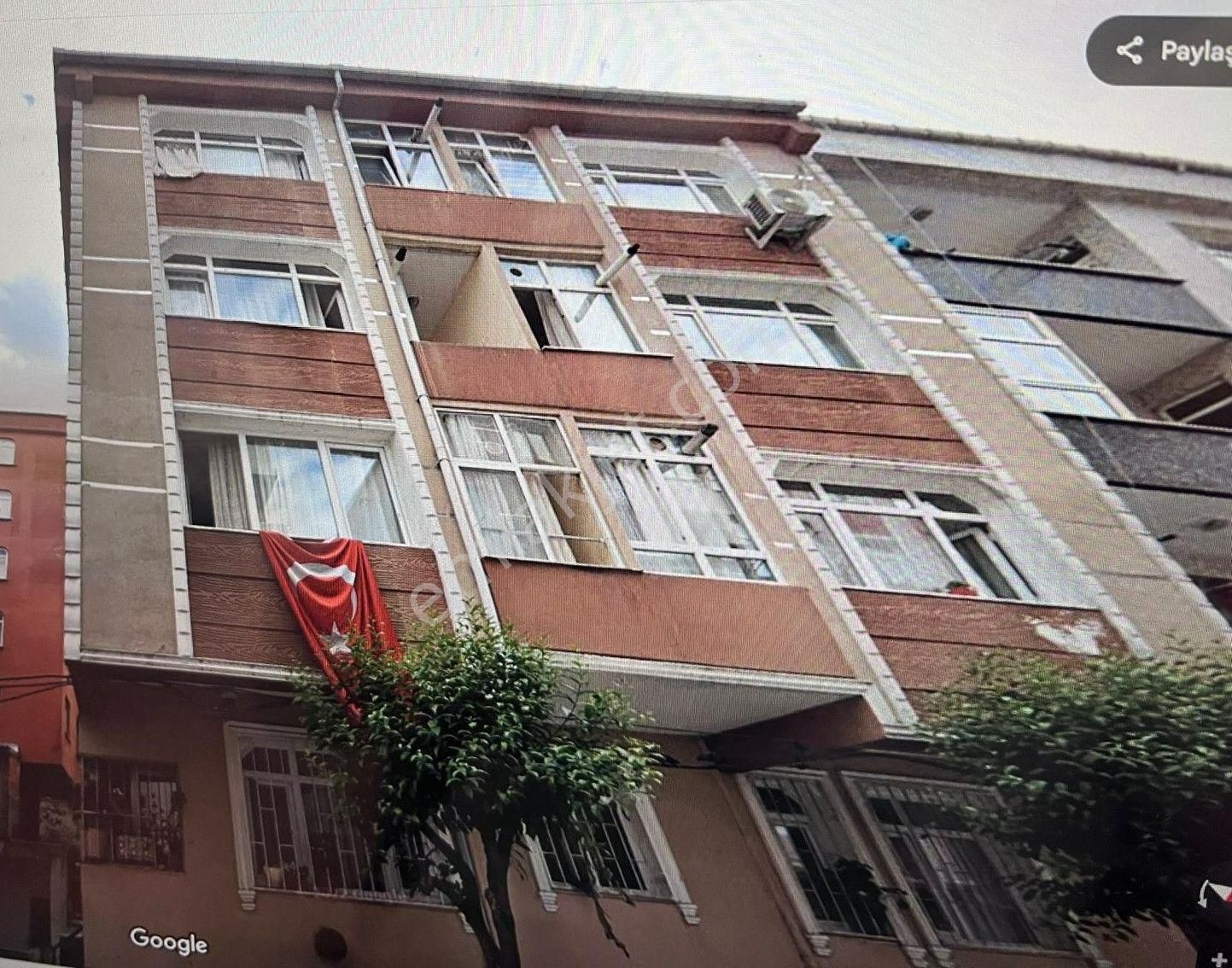 Güngören Mareşal Çakmak Mah Kiralık 2+1 Daire 1.arakat Ön Cephe