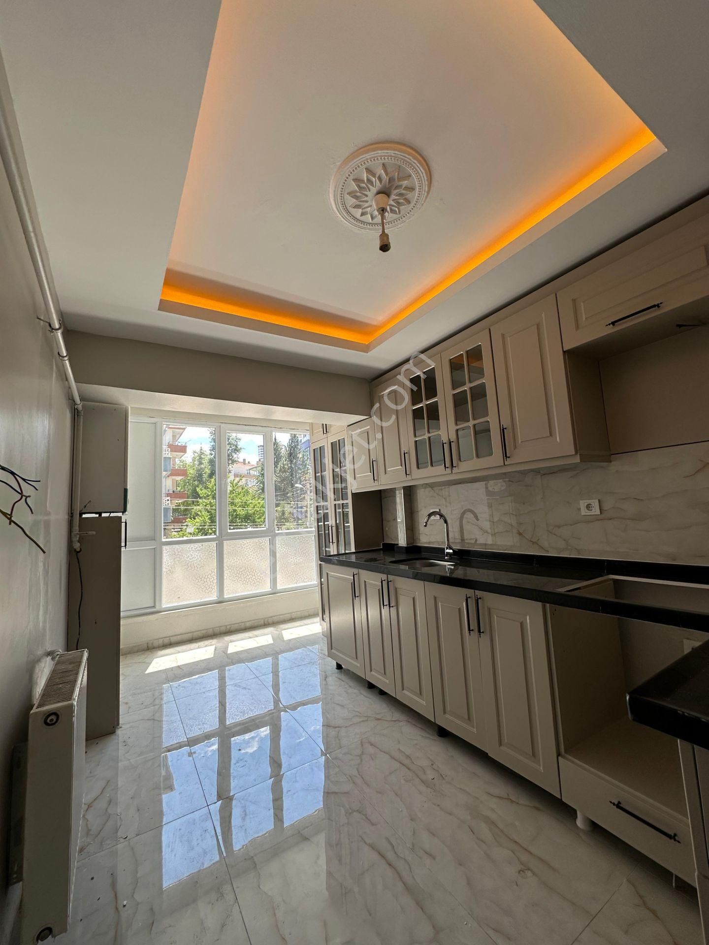 Mert Yiğit'den Andıçen Mh Full+full Yapılı 3+1 Satılık Daire!!!!