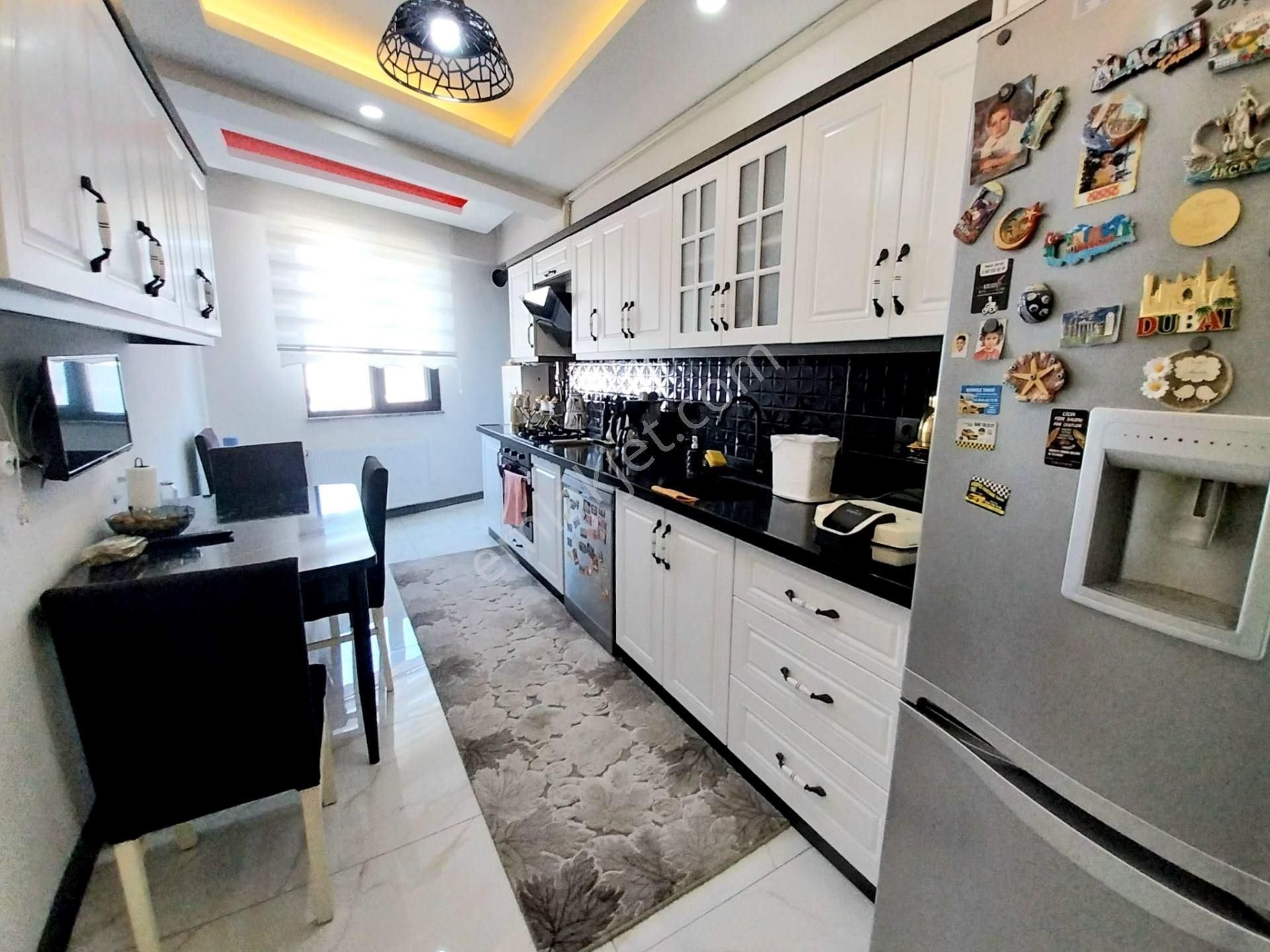 **tek Yetki Yükselden Kadıköy Dağ Manzaralı Ebeveyn Banyolu 3+1* - Görsel 2