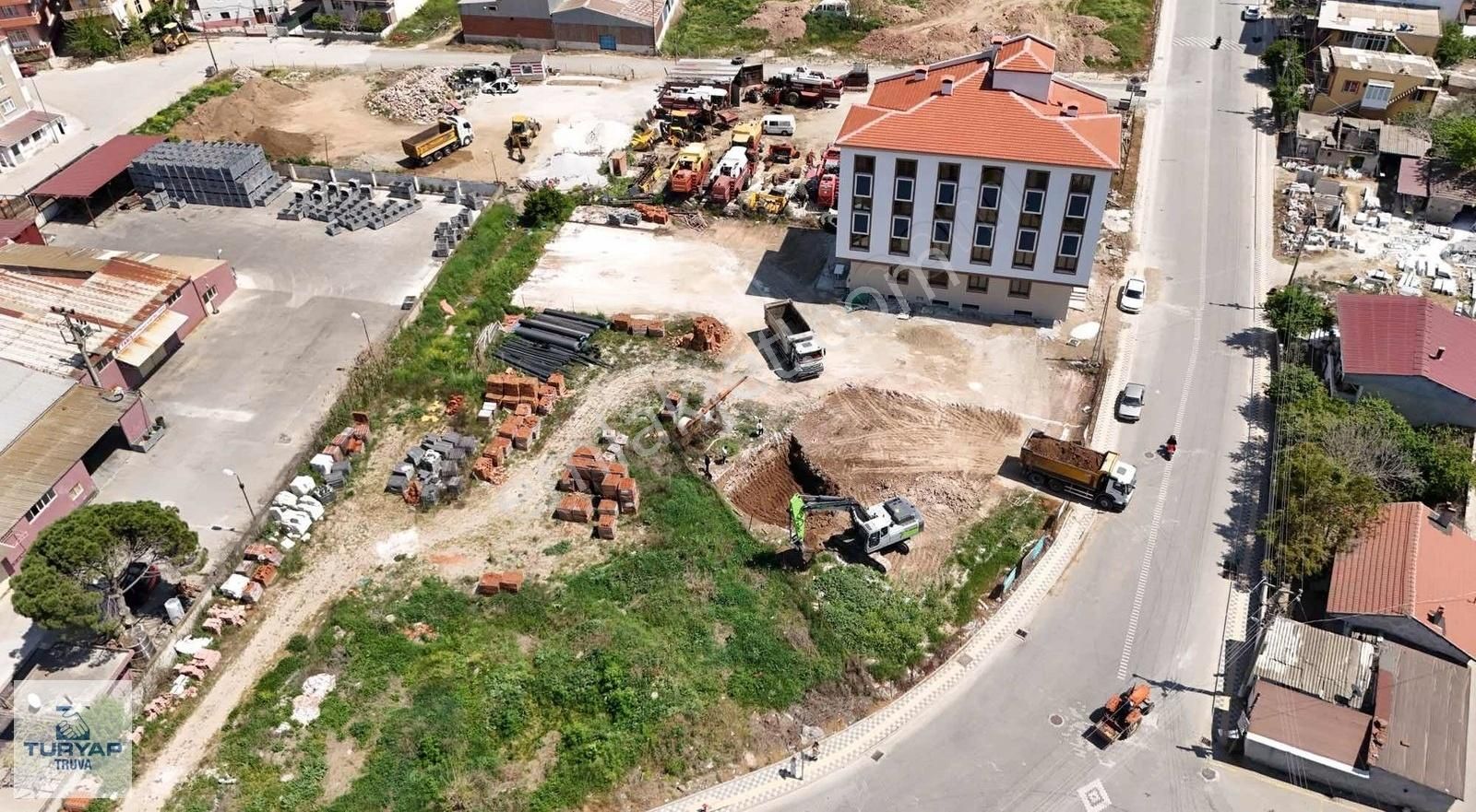 Ezine Camiikebirde Projeden Lansman Fiyatlarıyla 2+1 Daireler