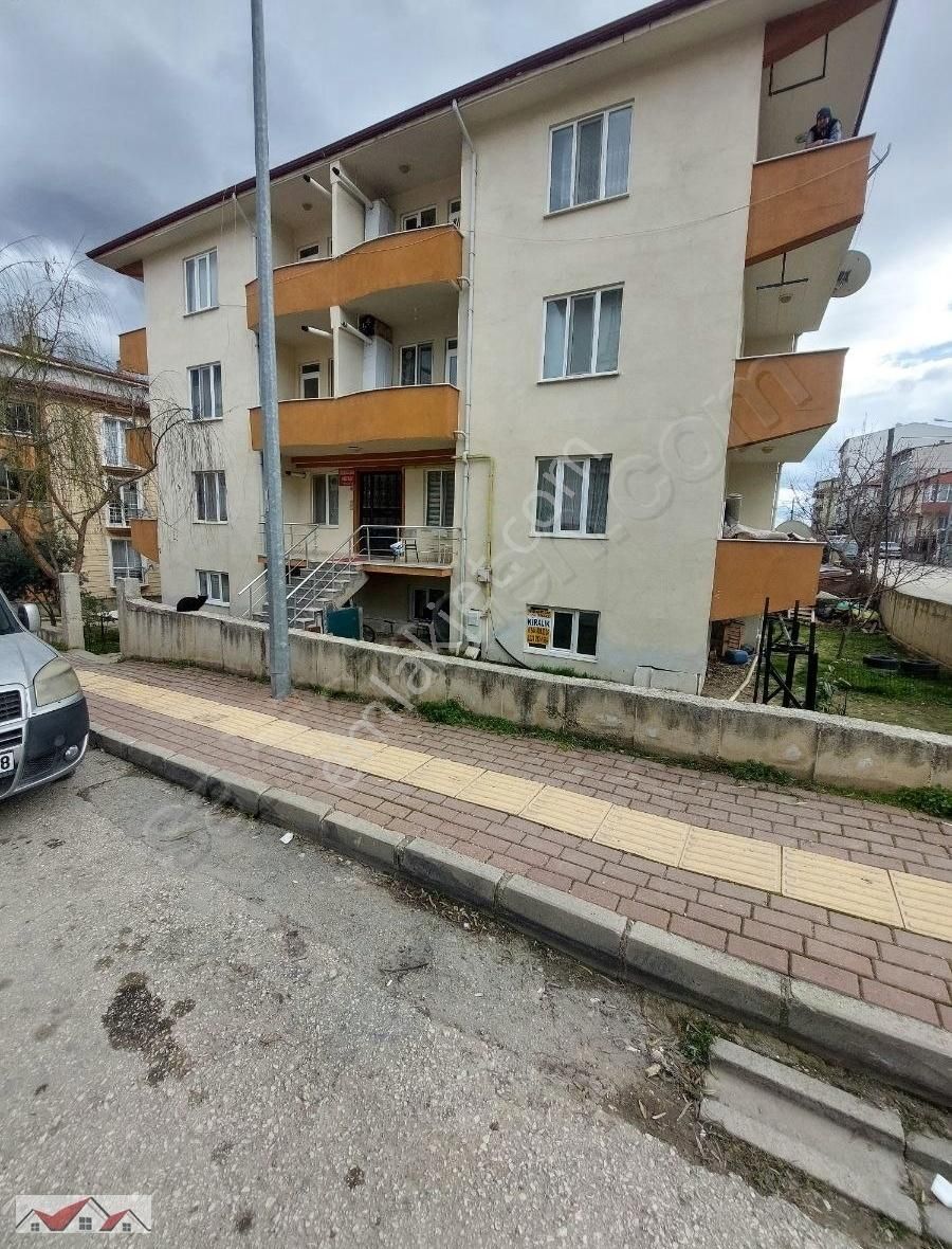 Seçkin'den Ertuğrulgazi De 2+1 Zemin Kat Kiralık Daire