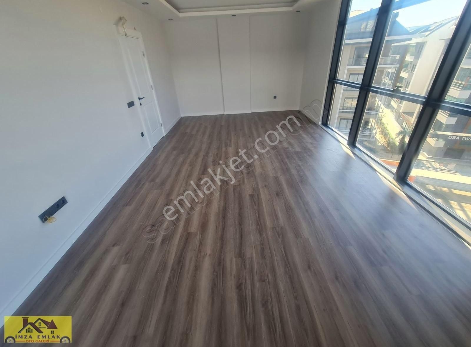 Alanya Oba Merkezde 5 Oda 1 Salon Ayrı Mutfaklı Sosyal Alanlı - Görsel 22