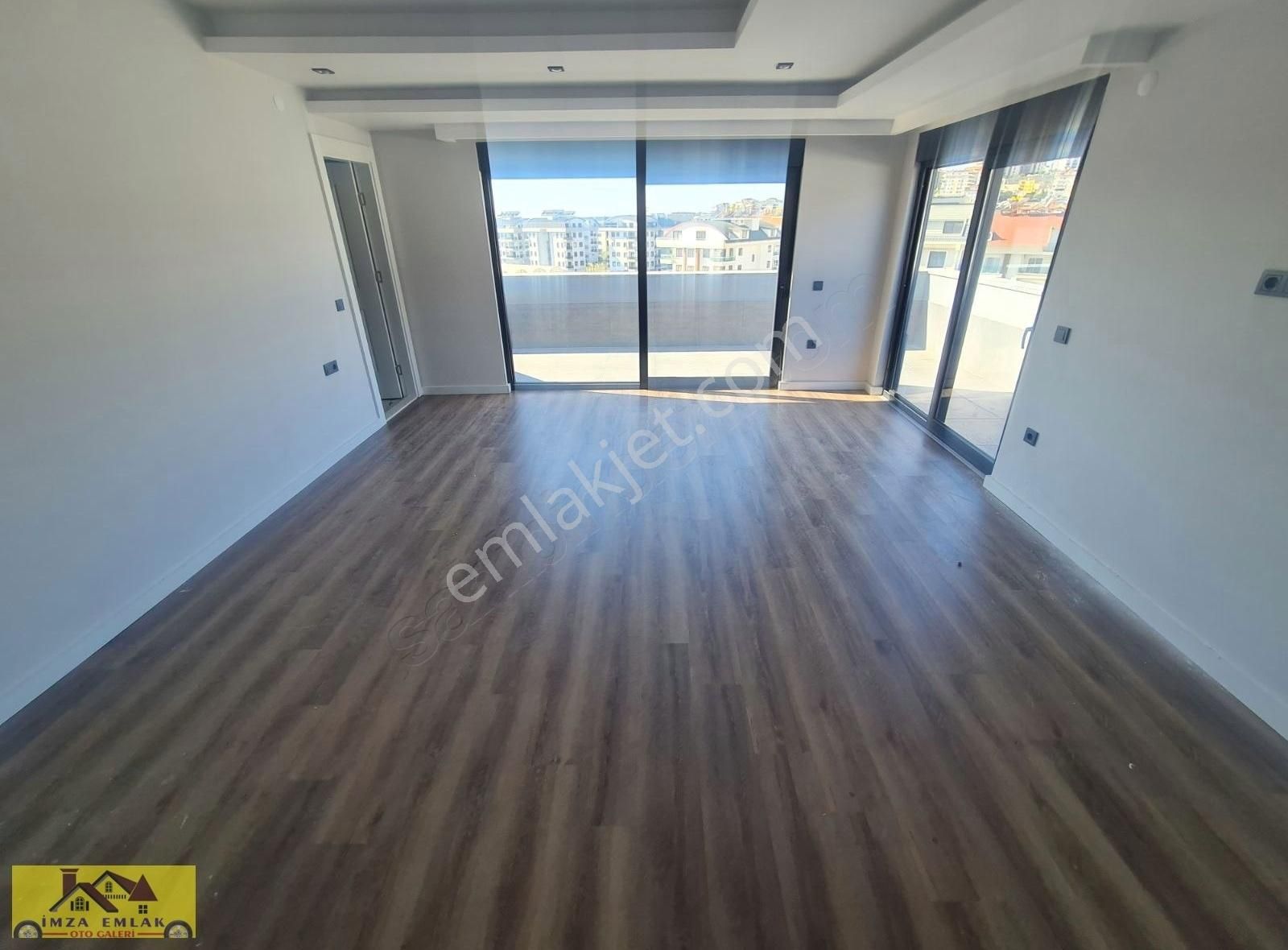 Alanya Oba Merkezde 5 Oda 1 Salon Ayrı Mutfaklı Sosyal Alanlı - Görsel 10