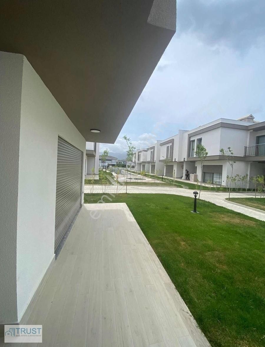 Sierra Villalarında Köşe Konum