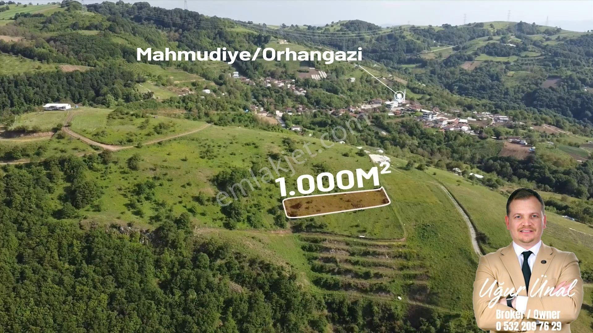 C21 Cius; Mahmudiye'de Doğa Manzaralı Satılık 1000 M2 Arazi