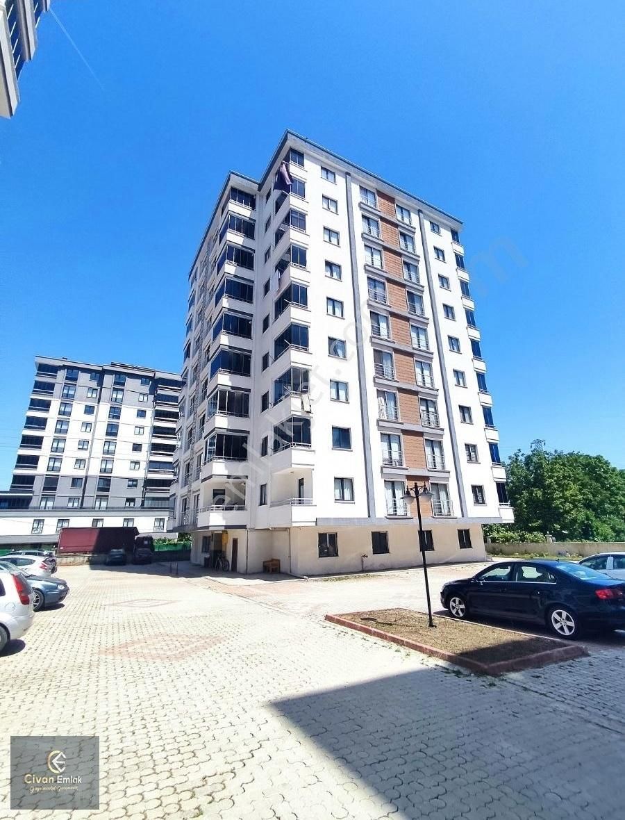 Civandan Derebahcede Genis Fırsat 3+1 Sitede Daire
