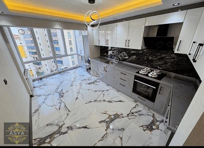 Esertepe De Ultra Lüks Asansörlü Ara Kat 3+1 Manzaralı Satılık