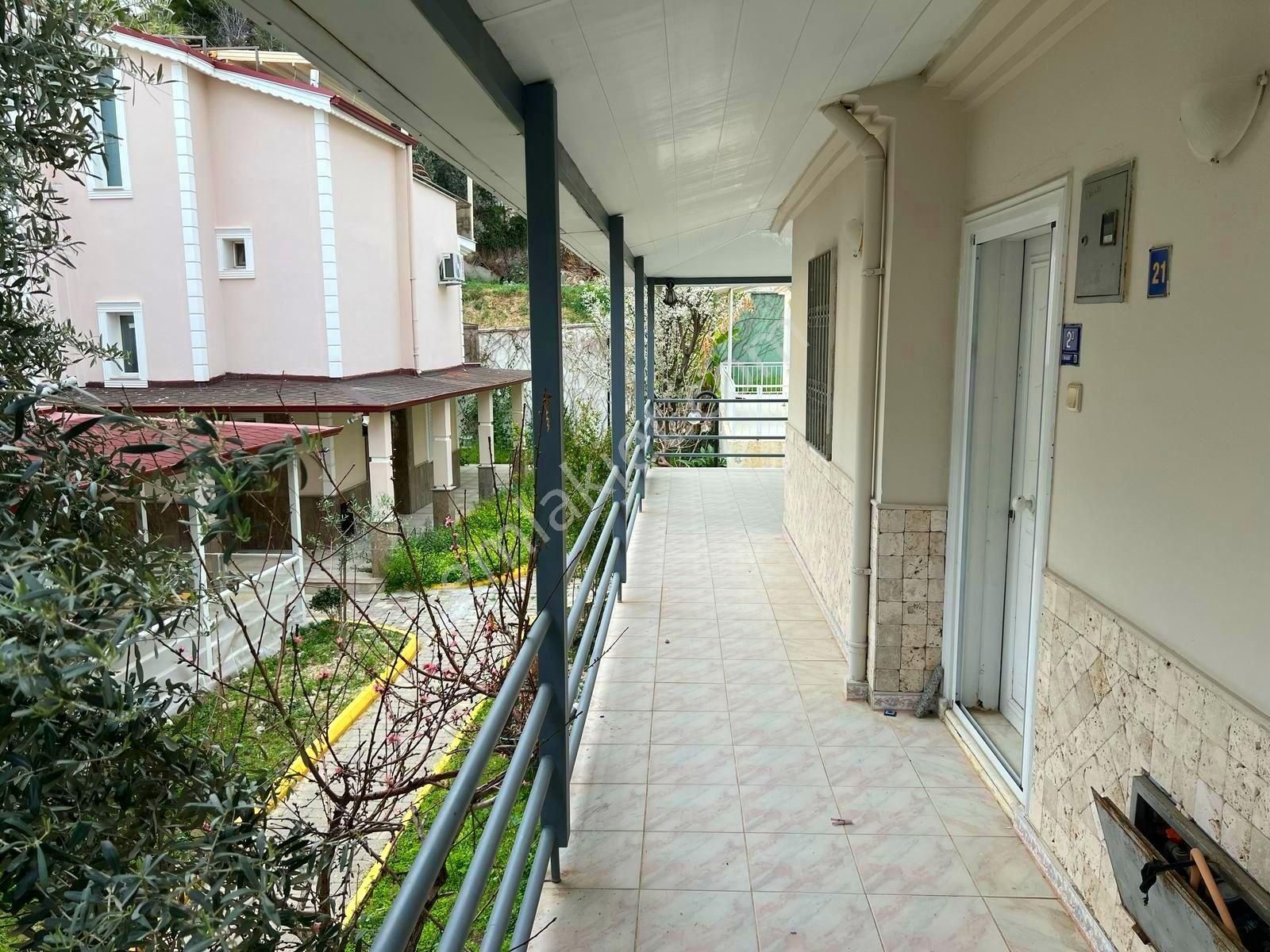 Denize 400 Metre Mesafede Masrafsız Villa - Görsel 4