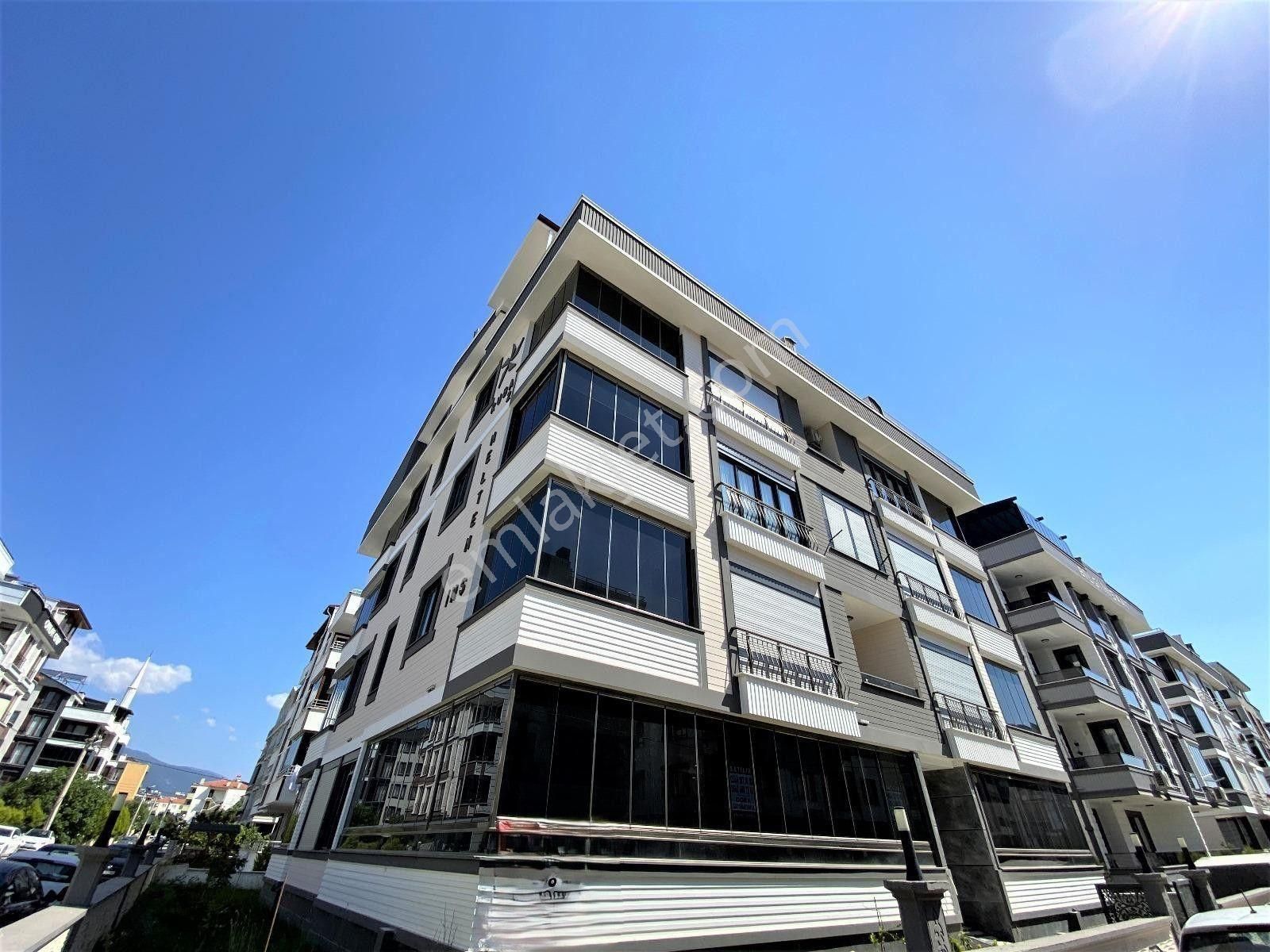 ✅blue Life Egen'den Gerçek İlan-akçay'da Satılık Modern Ve Ferah Tasraımıyla Satılık 2+1 Lüx Daire