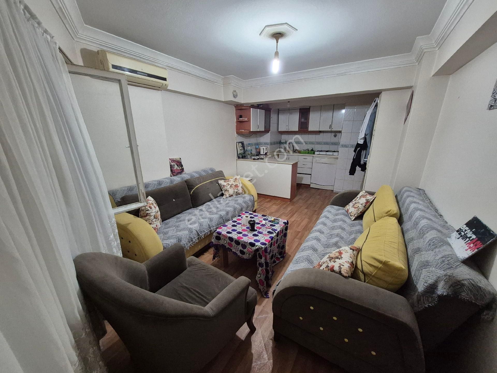 Kazım Karabekir Mahallesi 1+1 Eşyalı Satılık Daire