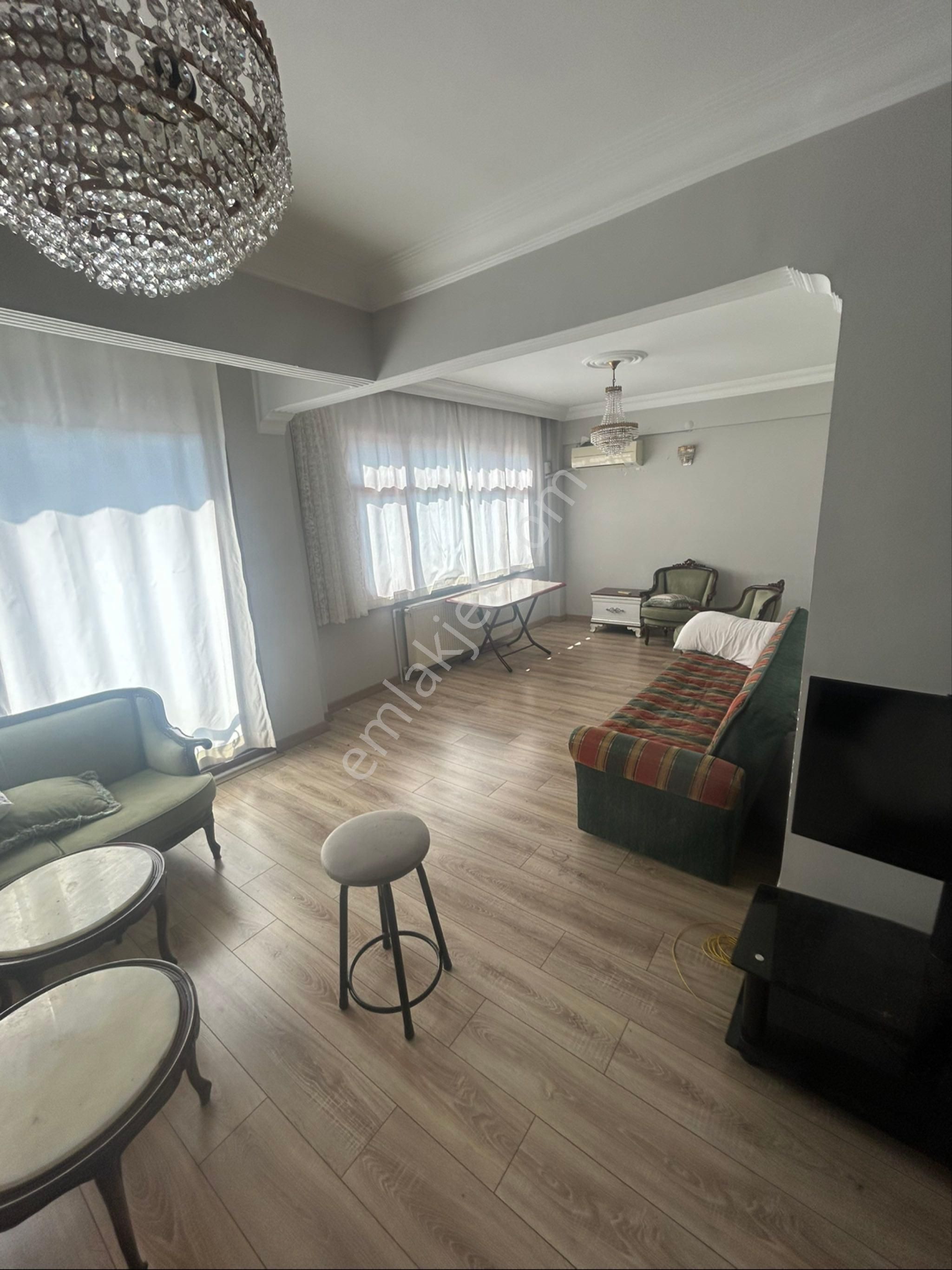 Eşyalı Kiralık 2+1 Klimalı Üsküdar