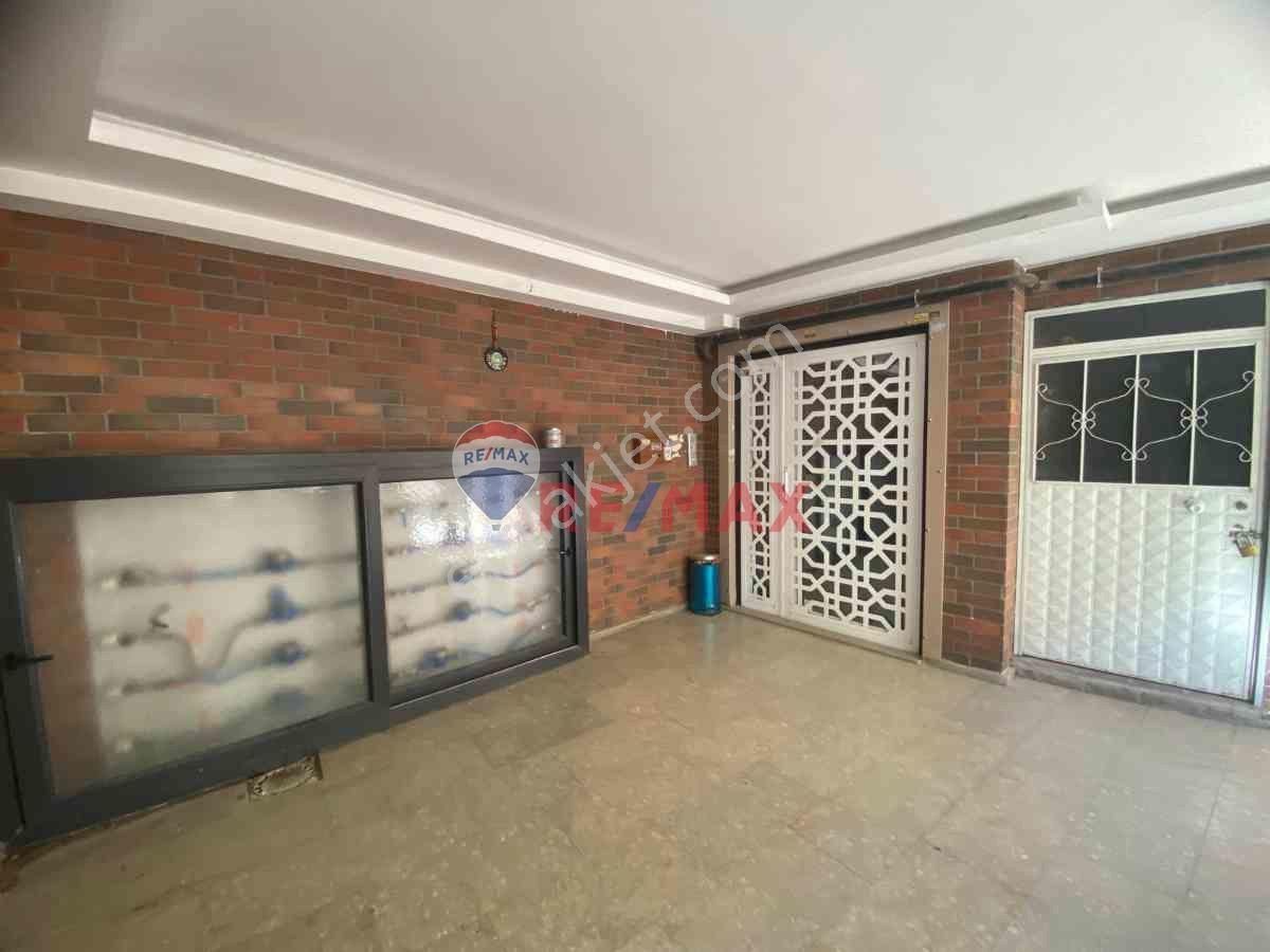 Atatürk Mahallesi 1+1 Eşyalı Kiralık Ferah Daire