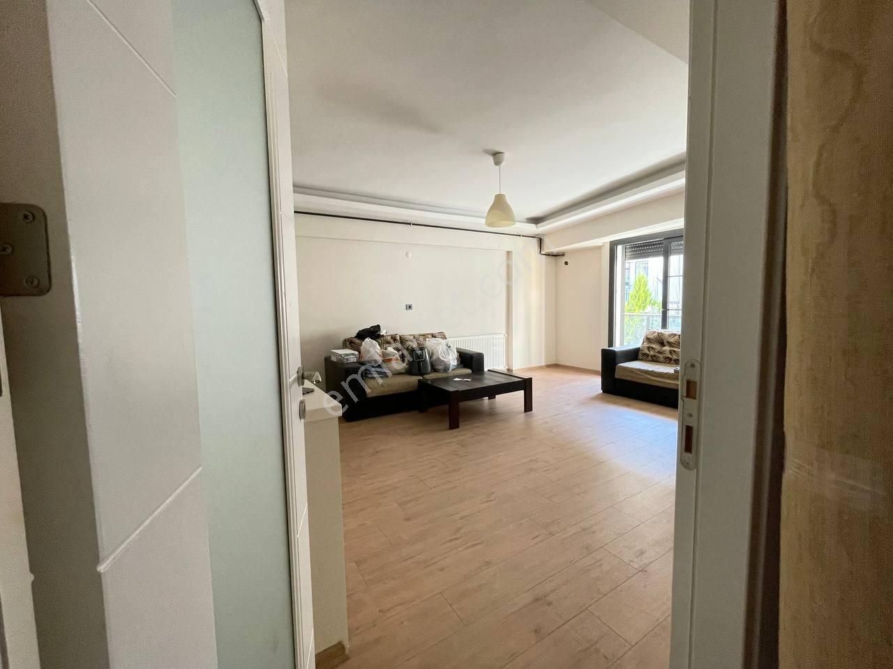 İzmir Buca'da 3+1 Kiralık Daire