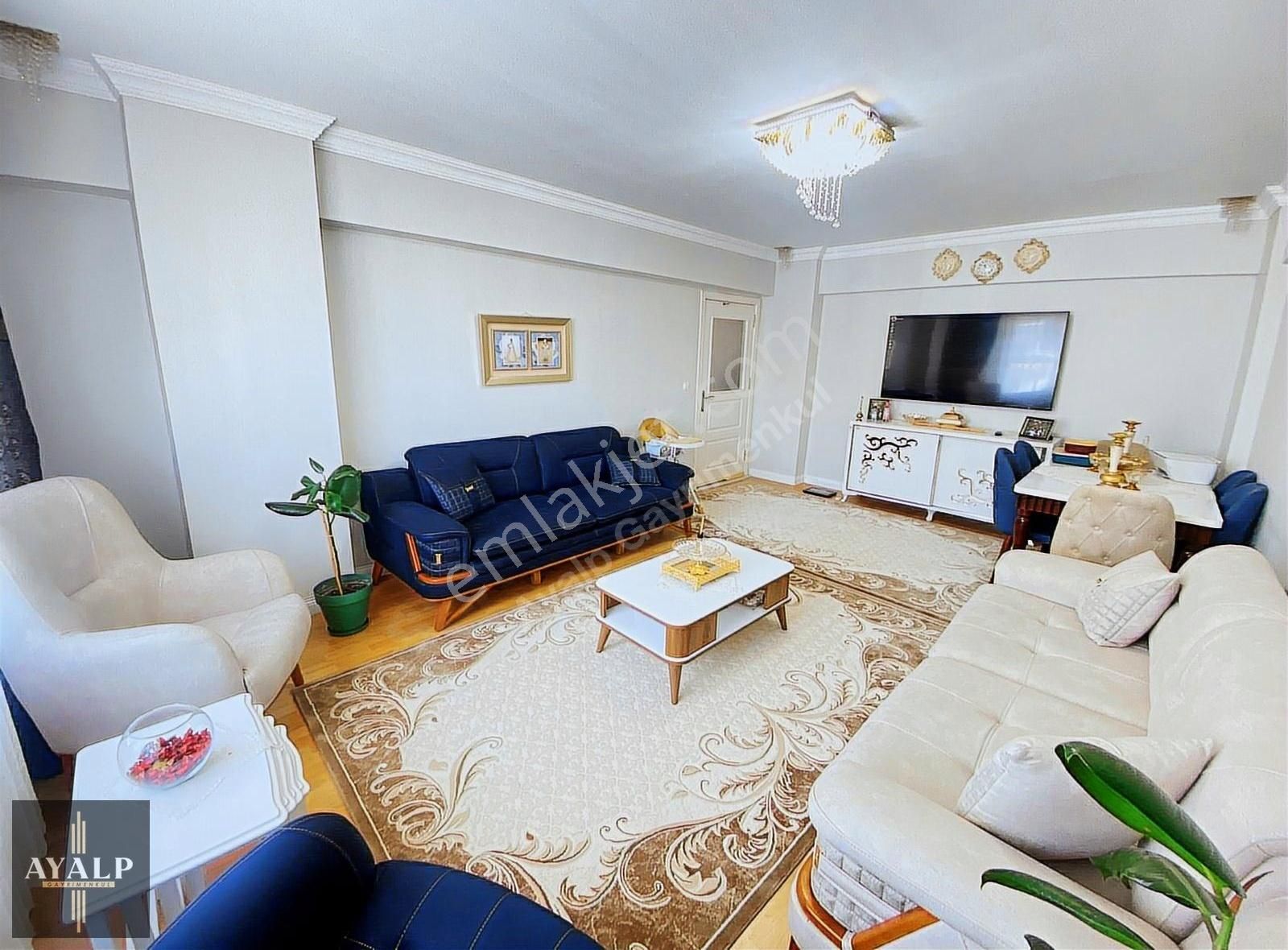 Ayalp Gayrimenkul'den Merkezi Konumda Satılık 3+1 Daire