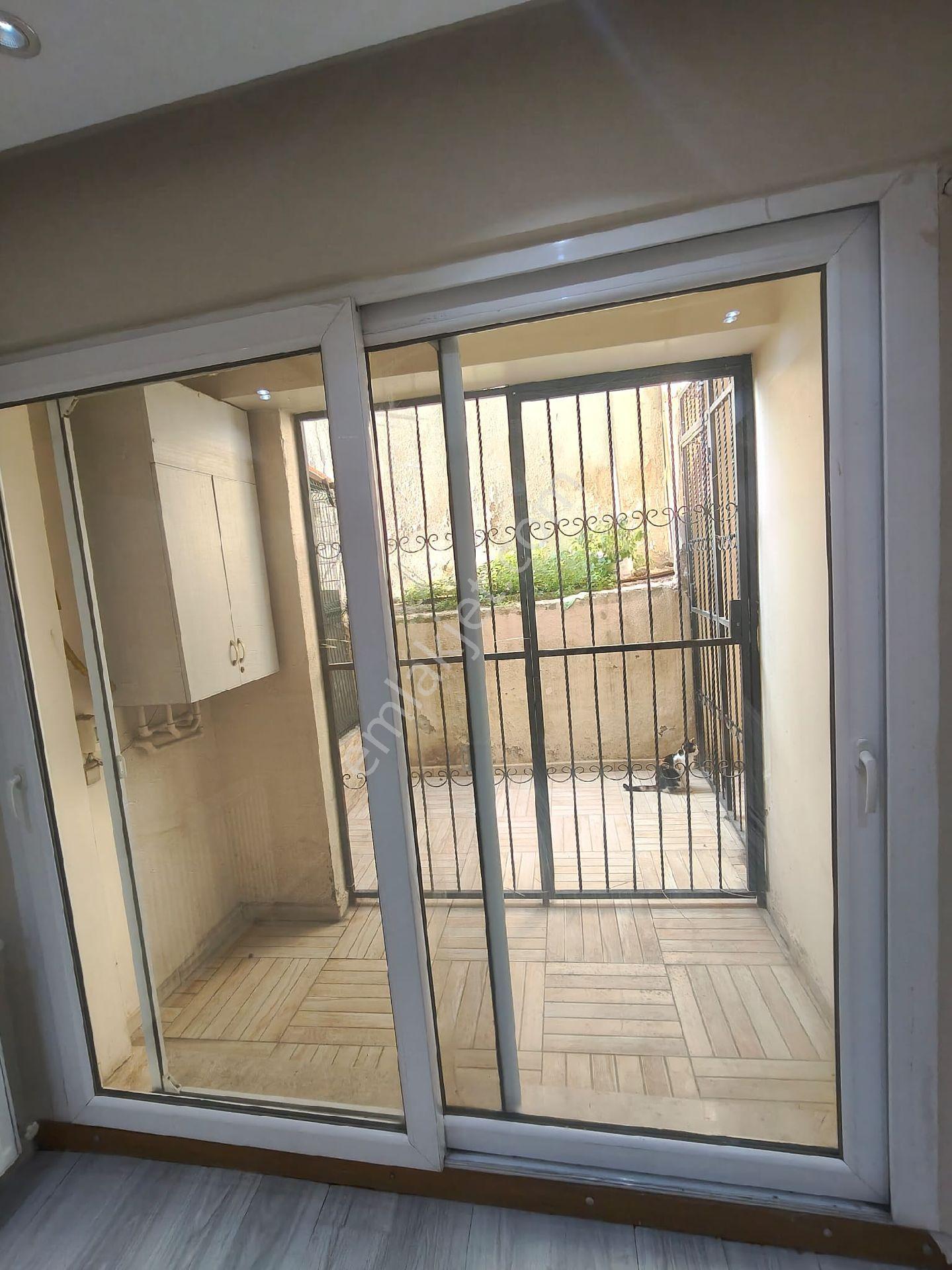 İzmir Balçova Eğitim Mah Doğalgazlı 1+1 Deprem Yönetmeliğine Uygun Satılık Daire - Görsel 15