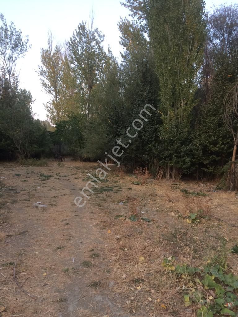 Satılık 1800 M² Müşterek Arsa