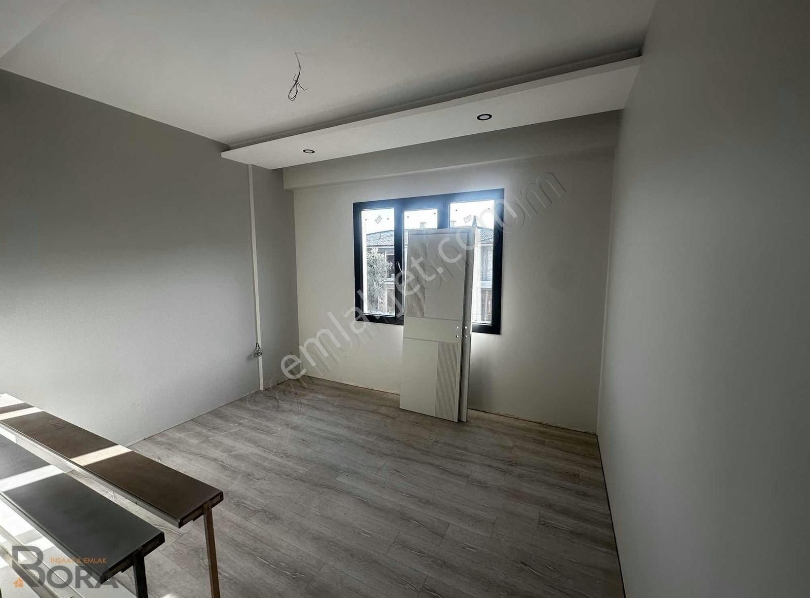 Güre Merkez De Satılık Daireler