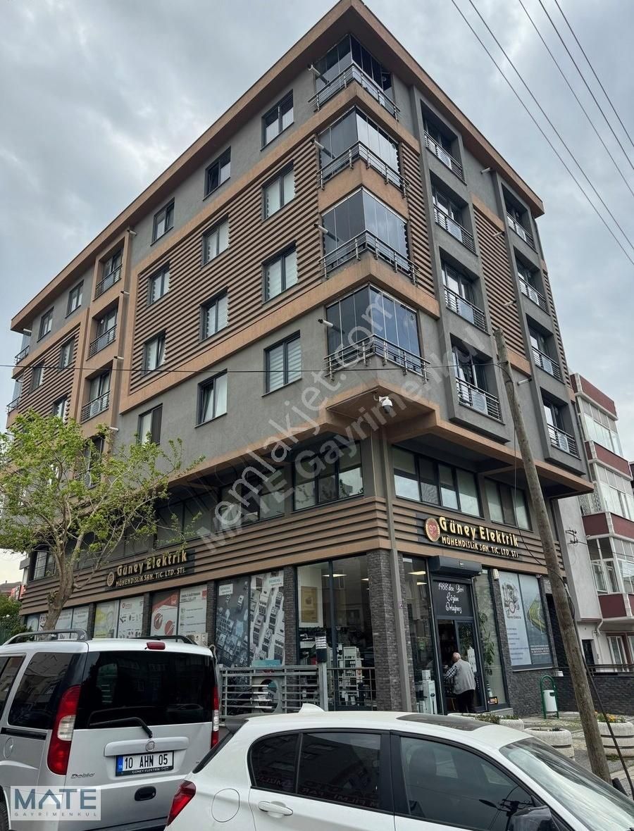 17 Eylül Mah.de Full Eşyalı 1+1 Kiralık Daire