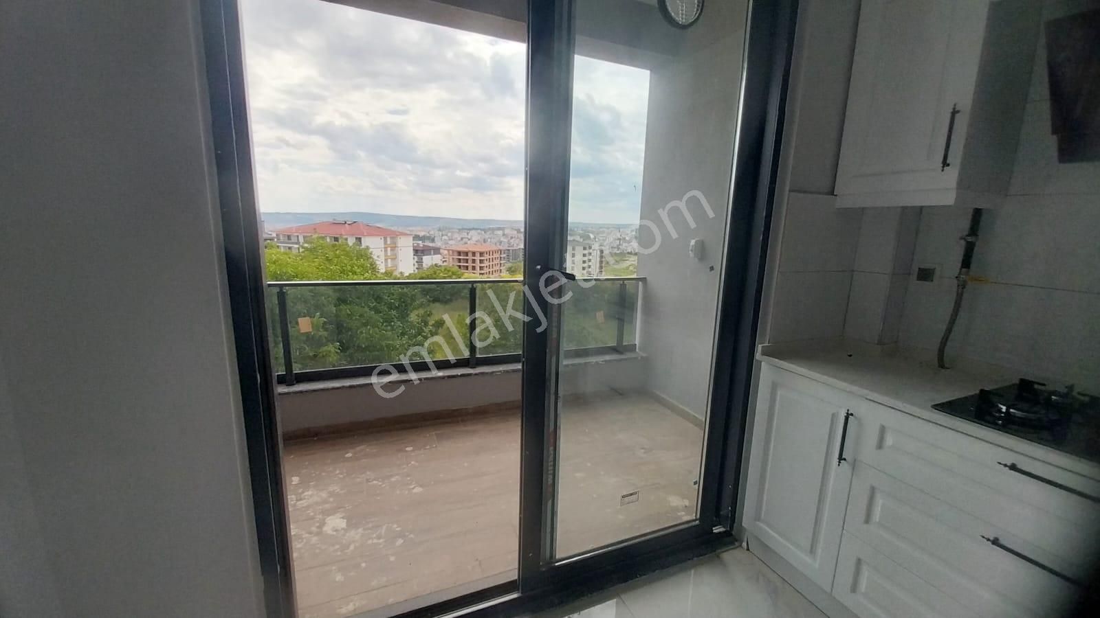 Ekşioğlu 'dan Tekirdağ Süleymanpaşa Atatürk Mahallesi Satılık Daire 3+1 - Görsel 9